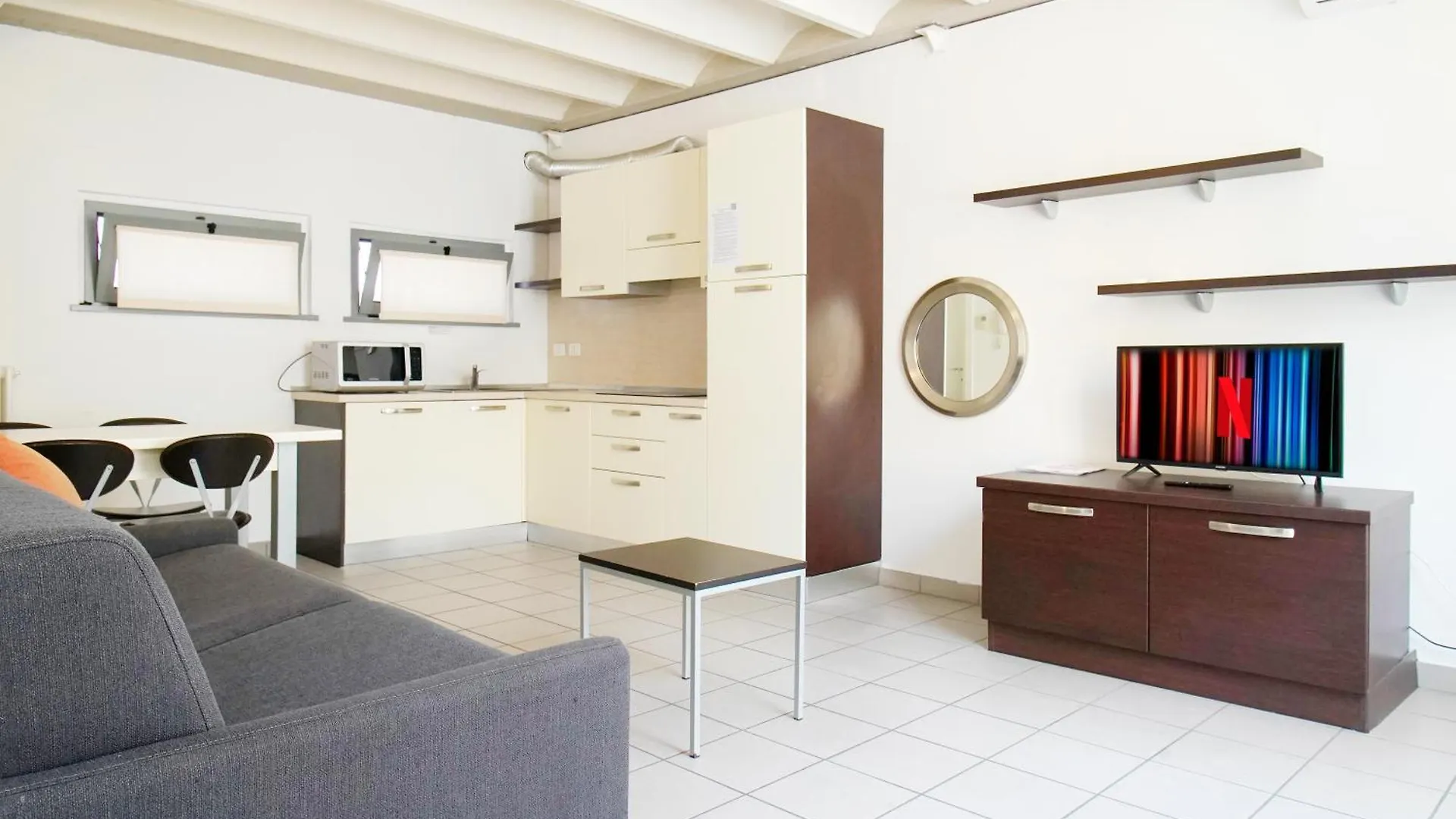 Apartament Appartamento Lecco